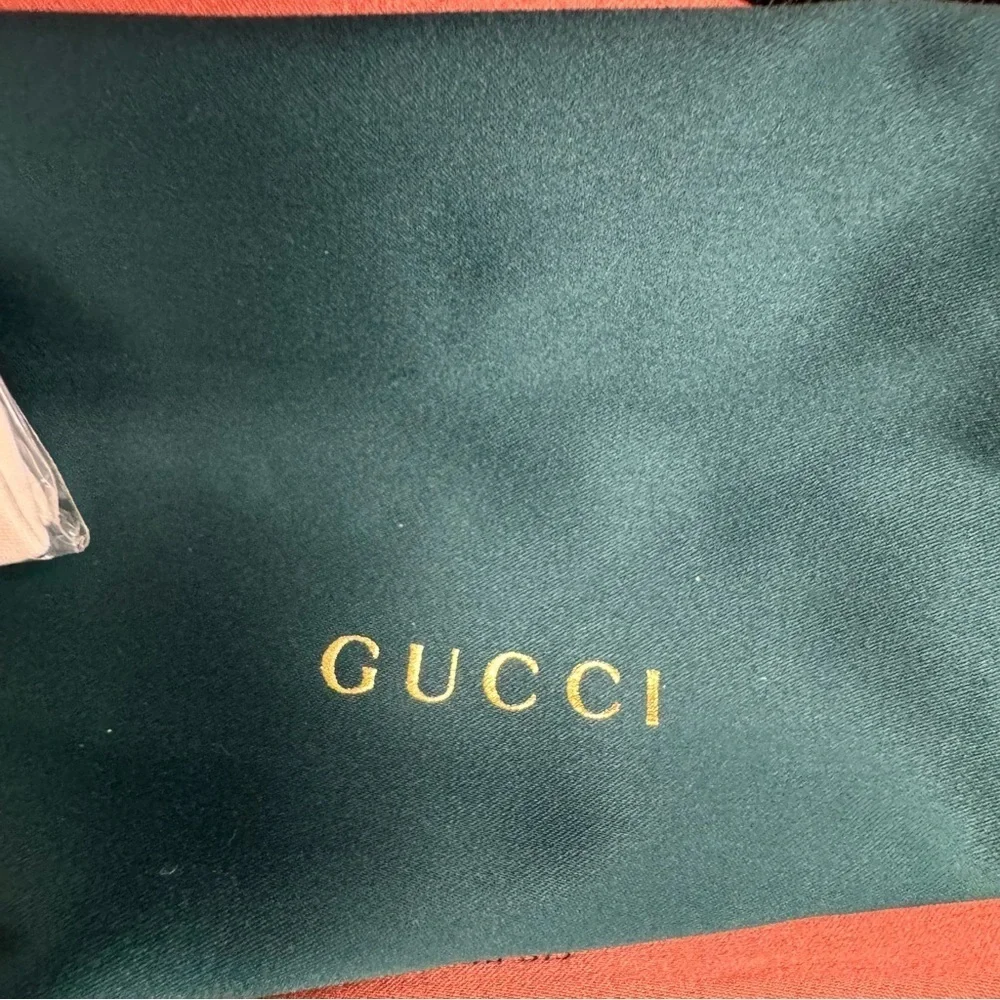 GUCCI Teal Velvet Glasses Case